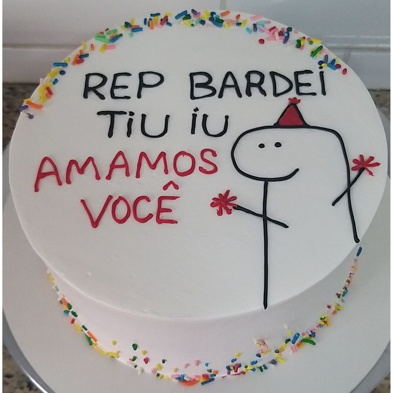 Bolo Decorado de Chantilly - Flork